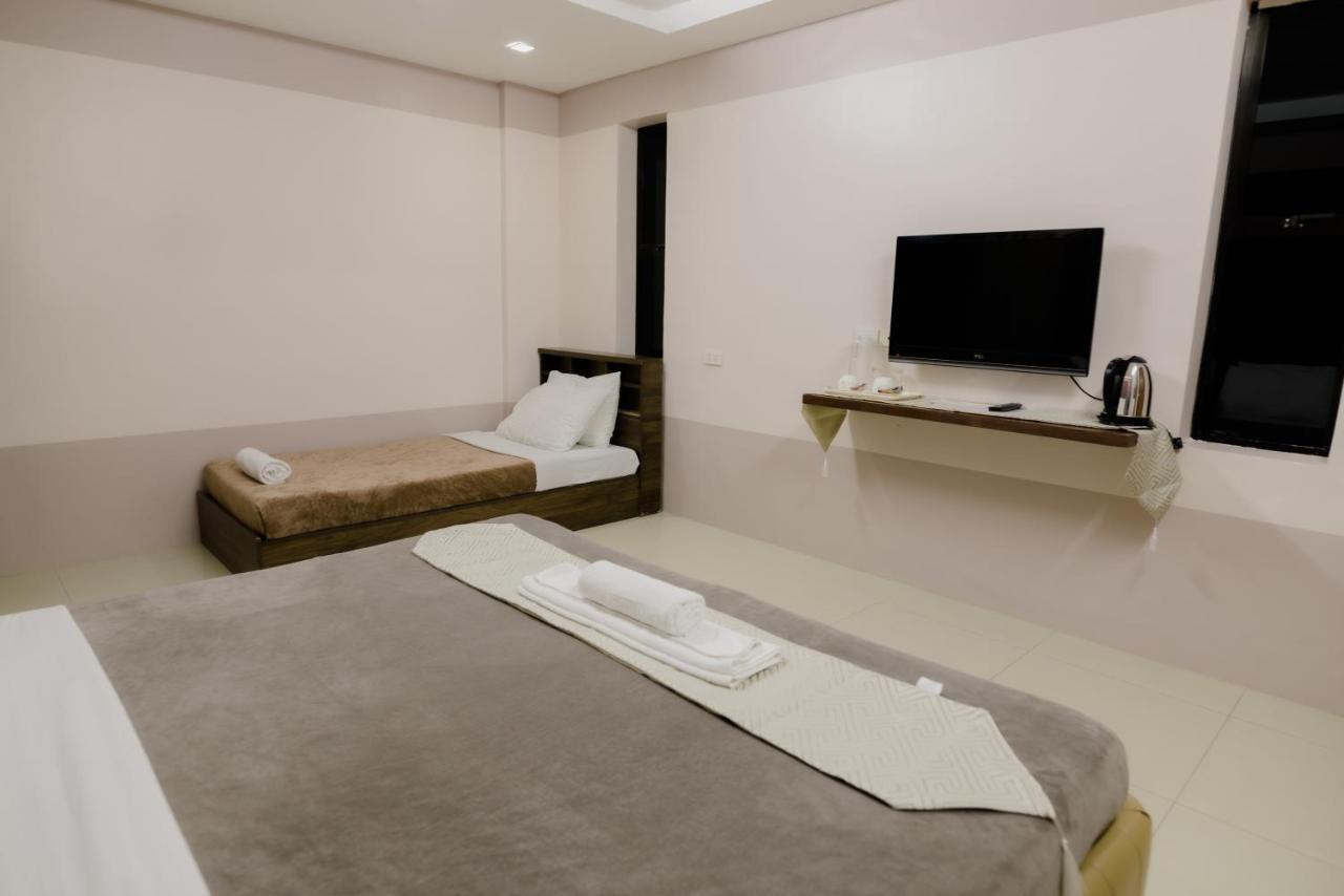 The Horizon Suites And Arcade General Santos City Kültér fotó